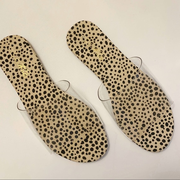 NEW Stacey Sandal- in Leopard - Picture 4 of 6